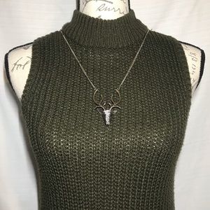 ✨5/$25 Deer antler pendent